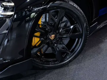 PORSCHE Taycan Turbo S Cross Turismo 93.4 kWh - PCCB - L