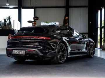 PORSCHE Taycan Turbo S Cross Turismo 93.4 kWh - PCCB - L