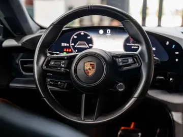 PORSCHE Taycan Turbo S Cross Turismo 93.4 kWh - PCCB - L