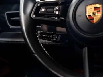 PORSCHE Taycan Turbo S Cross Turismo 93.4 kWh - PCCB - L