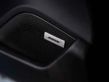 PORSCHE Taycan Turbo S Cross Turismo 93.4 kWh - PCCB - L