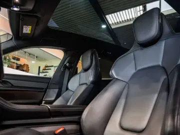PORSCHE Taycan Turbo S Cross Turismo 93.4 kWh - PCCB - L
