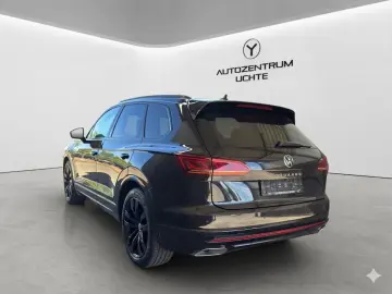 VW Touareg R-Line 4Motion PANA DYNAUDIO KAMERA AIR