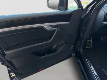 VW Touareg R-Line 4Motion PANA DYNAUDIO KAMERA AIR