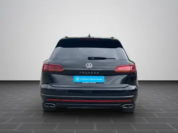 VW Touareg 3.0 V6 TDI R-Line PANO STD-HEIZUNG AHK B