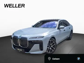 BMW 740d xDrive M Sport DA PA-Pro B&W Standh Sky AHK