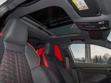 Audi RS3 LIMO  FRÜHLINGS-SPECIAL