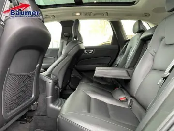 VOLVO XC60 Recharge T6 AWD Geartronic Inscription