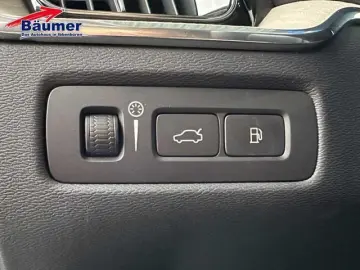 VOLVO XC60 Recharge T6 AWD Geartronic Inscription