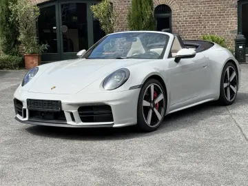 PORSCHE 992 911 Carrera  S Cabriolet SPORTDESIGN-ABGAS 2