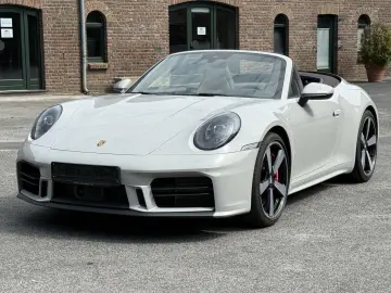 PORSCHE 992 911 Carrera  S Cabriolet SPORTDESIGN-ABGAS 2