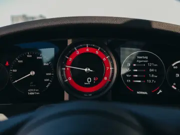 PORSCHE 992.1 Carrera T PDK Sportdesign 18way Sportexh.