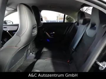 MERCEDES-BENZ CLA 220 4Matic AMG Line
