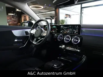 MERCEDES-BENZ CLA 220 4Matic AMG Line