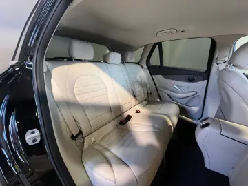 MERCEDES-BENZ GLC 300 e 4M  Distr Leder Kamer LED