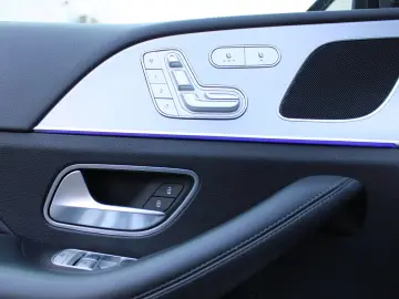 MERCEDES-BENZ GLE 400d 4M AMG Nigh Pano HuD