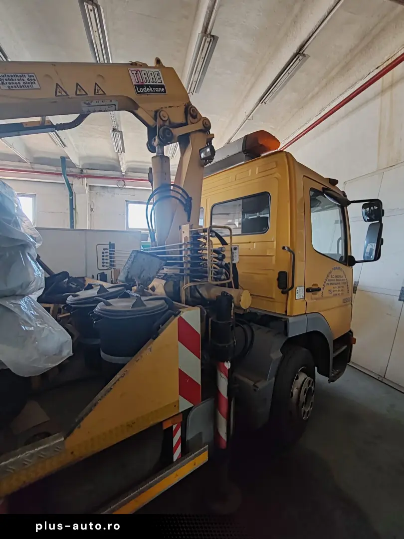 Mercedes Benz (BA transp.auto  braț încărcător E101)