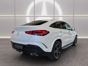 MERCEDES-BENZ GLE 400 d 4M AMG NIGHT PANO AHK