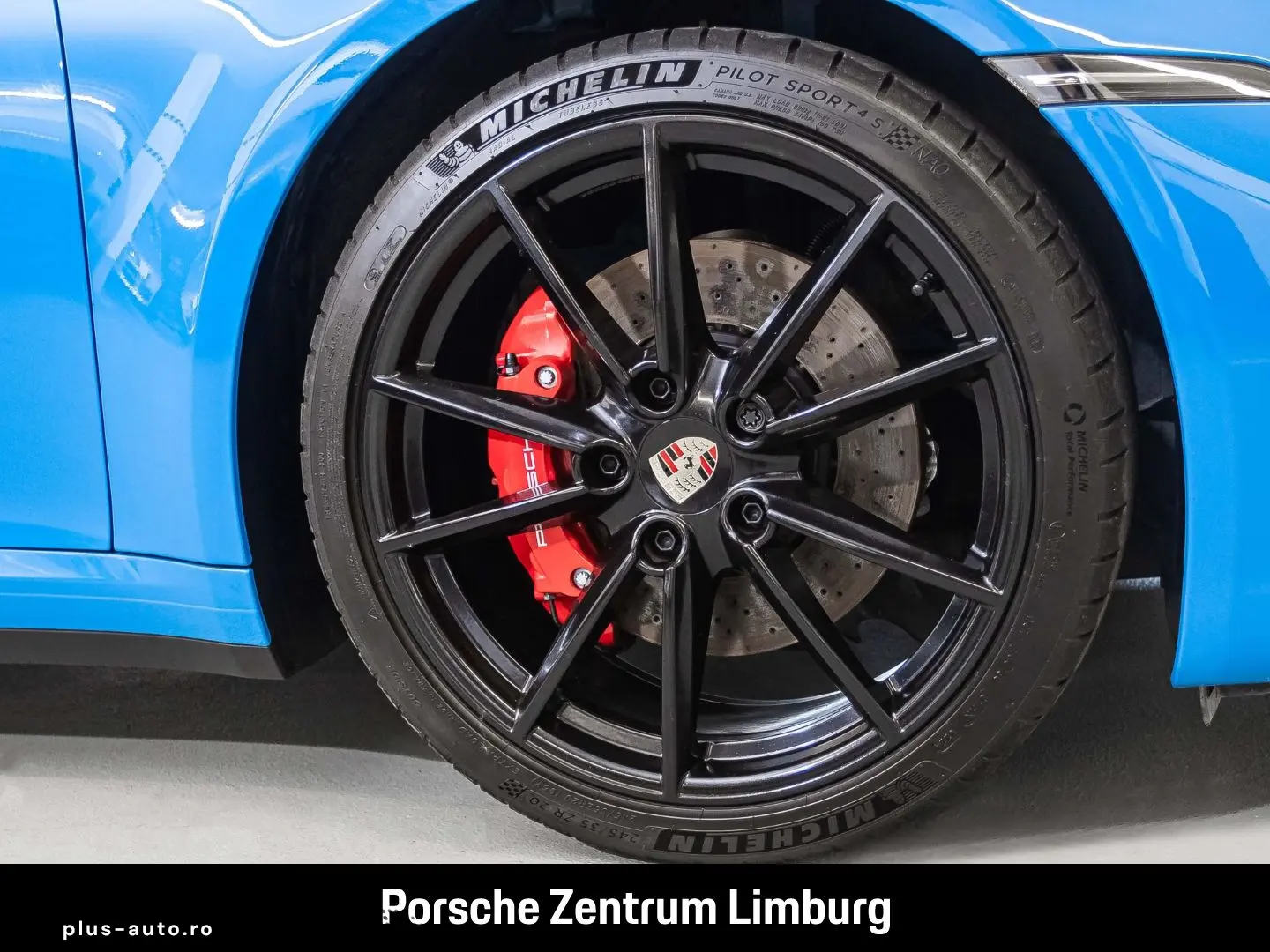 PORSCHE 992 911 Carrera S Sportabgas Surround-View BOSE