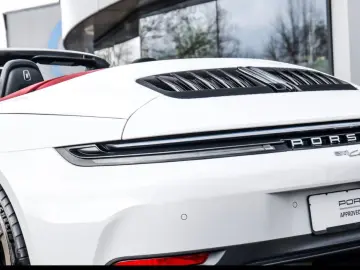 Porsche 992 911 Carrera S Cabriolet InnoDrive Sport Exhaust