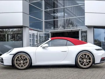 Porsche 992 911 Carrera S Cabriolet InnoDrive Sport Exhaust