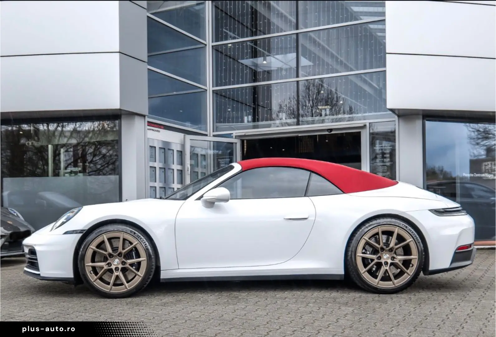 Porsche 992 911 Carrera S Cabriolet InnoDrive Sport Exhaust
