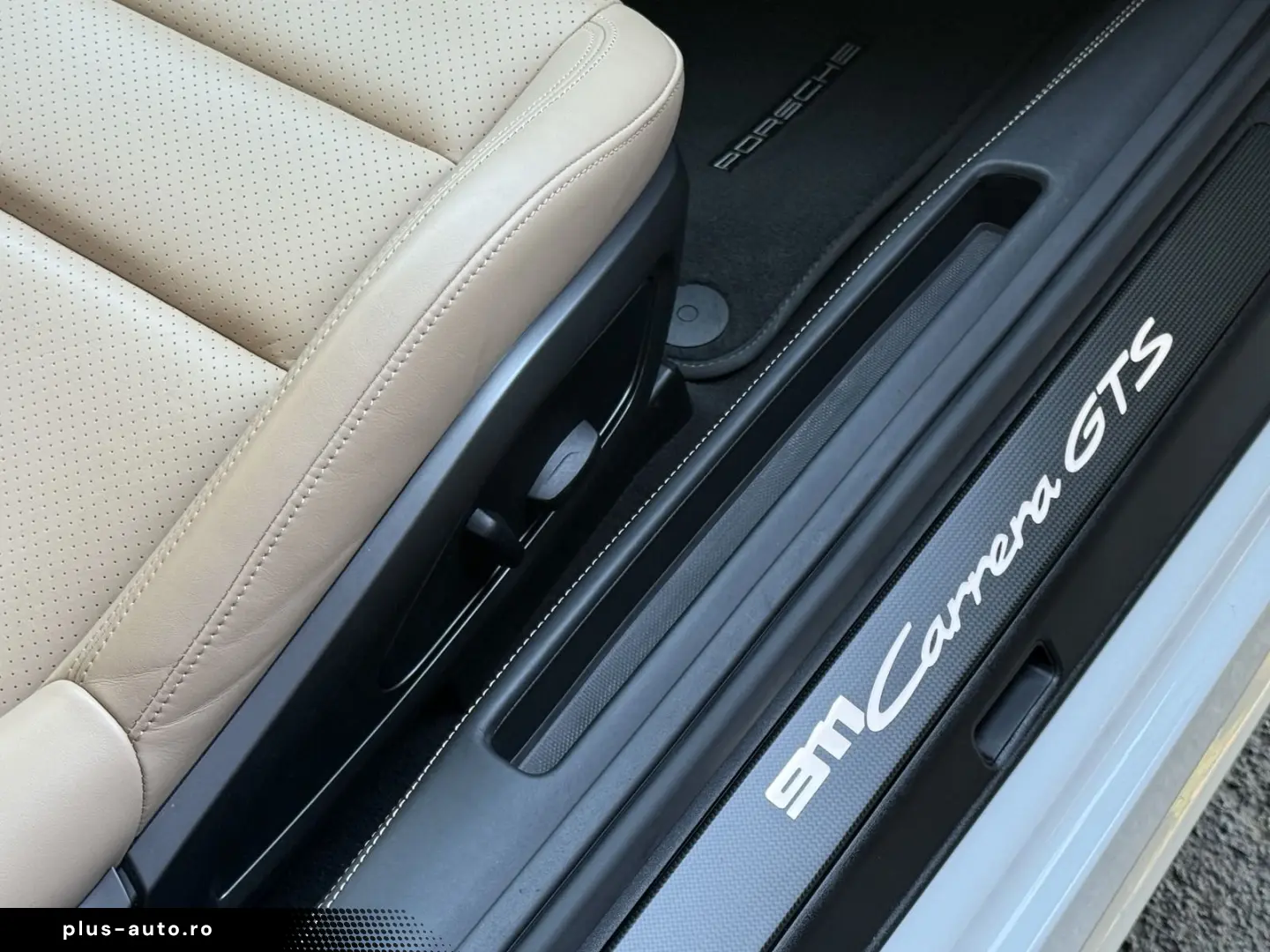 PORSCHE 992 911 Carrera GTS BOSE HA-LENKUNG CARBON VIEW