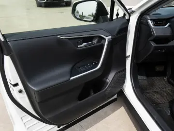 Toyota RAV 4  Full Hibrid  AWD