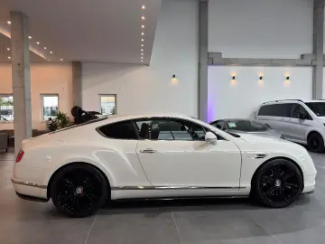 BENTLEY Continental GT 4.0 V8 4WD Automatik Carbon ACC