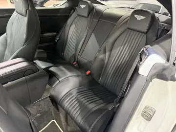 BENTLEY Continental GT 4.0 V8 4WD Automatik Carbon ACC