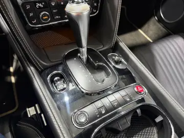 BENTLEY Continental GT 4.0 V8 4WD Automatik Carbon ACC
