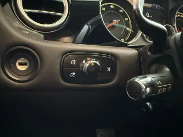 BENTLEY Continental GT 4.0 V8 4WD Automatik Carbon ACC