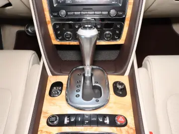 BENTLEY Continental GT 6.0 4WD Navi   Xenon