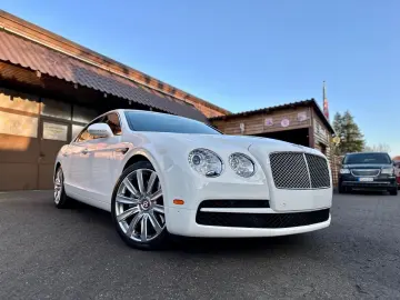 BENTLEY FLYING SPUR SERVICE NEU VOLL NAVI LED GARANTIE