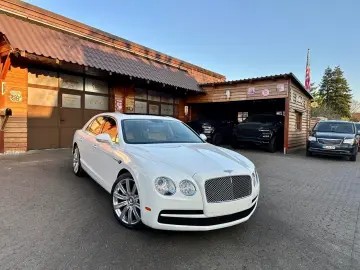 BENTLEY FLYING SPUR SERVICE NEU VOLL NAVI LED GARANTIE