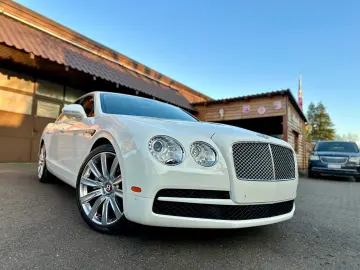 BENTLEY FLYING SPUR SERVICE NEU VOLL NAVI LED GARANTIE