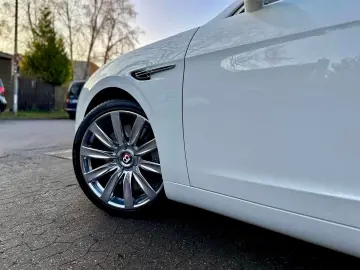 BENTLEY FLYING SPUR SERVICE NEU VOLL NAVI LED GARANTIE
