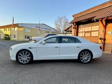 BENTLEY FLYING SPUR SERVICE NEU VOLL NAVI LED GARANTIE