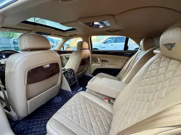BENTLEY FLYING SPUR SERVICE NEU VOLL NAVI LED GARANTIE