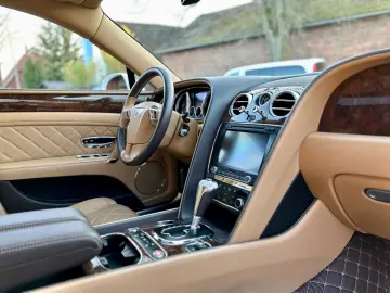 BENTLEY FLYING SPUR SERVICE NEU VOLL NAVI LED GARANTIE