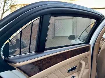 BENTLEY FLYING SPUR SERVICE NEU VOLL NAVI LED GARANTIE