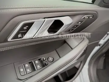 BMW X6 30d M-SPORT LASER MEMRY ICON-GLOW 4X-SZHZ 22