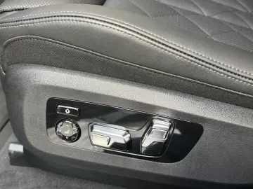 BMW X6 xDr30d M Sport Pro ACC 360 Pano H&K 22Zoll