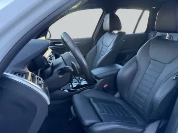 BMW X3 xDrive20d M faruri Laser Harman Kardon