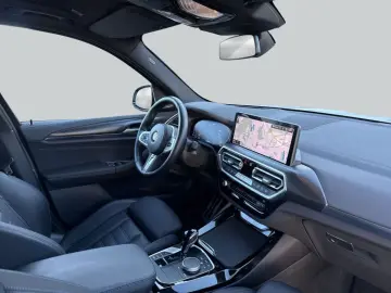 BMW X3 xDrive20d M faruri Laser Harman Kardon