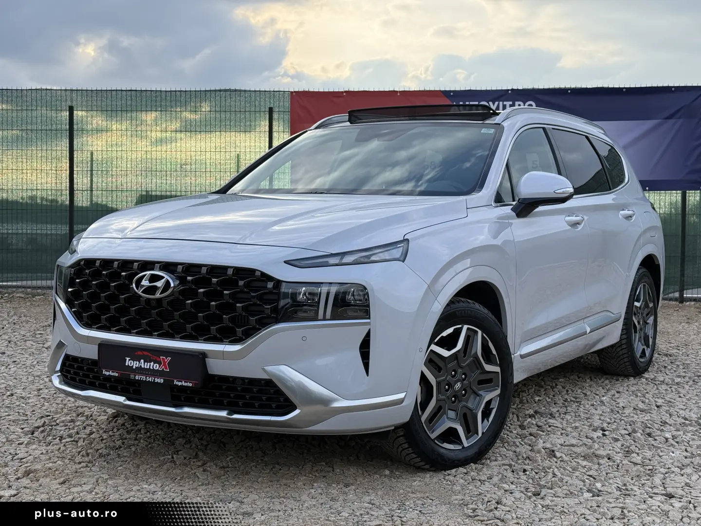Hyundai Santa Fe 1.6 Plugin-Hybrid 4WD 7 locuri Signature