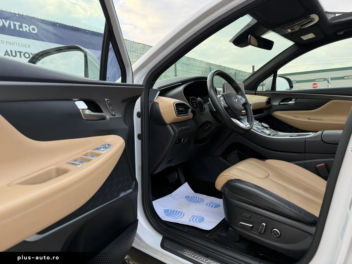 Hyundai Santa Fe 1.6 Plugin-Hybrid 4WD 7 locuri Signature