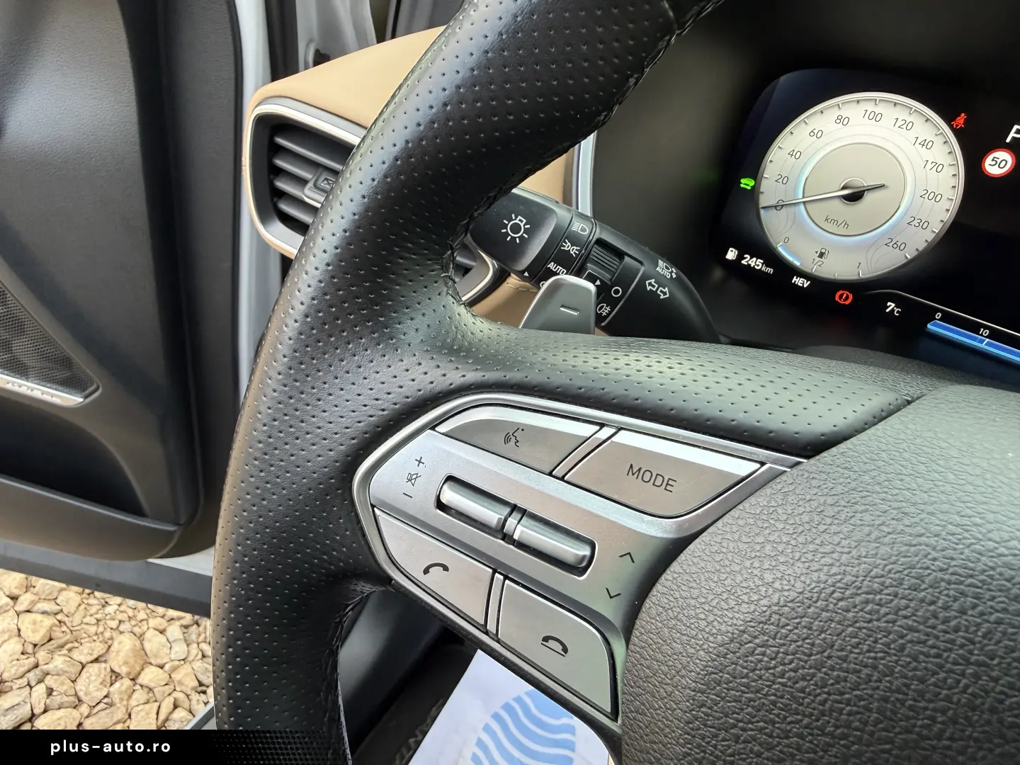 Hyundai Santa Fe 1.6 Plugin-Hybrid 4WD 7 locuri Signature