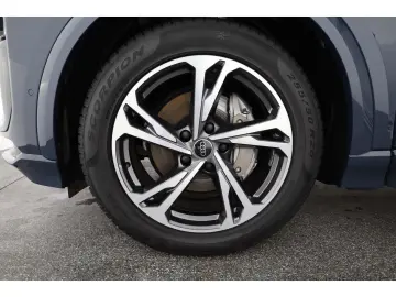 AUDI Q6 e-tron S line 360  20inch; Beifahrerdisp. Matrix