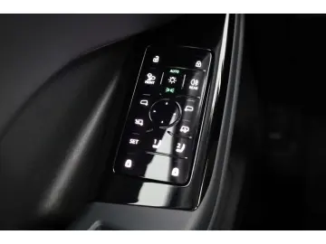 AUDI Q6 e-tron S line 360  20inch; Beifahrerdisp. Matrix